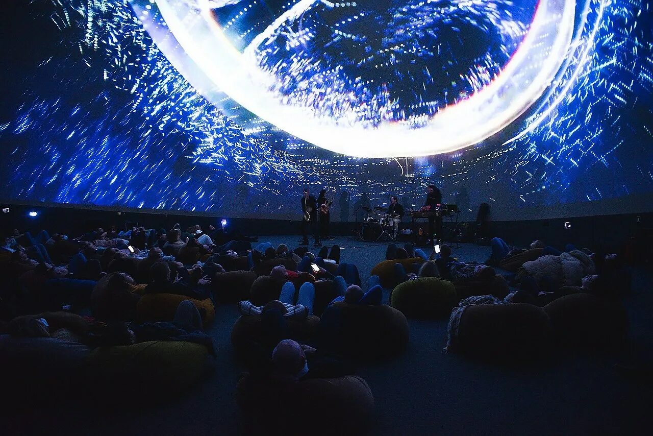 газгольдер планетарий. планетарий номер 2. новый планетарий на обводном канале. планетарий номер 2. газгольдер питер планетарий.