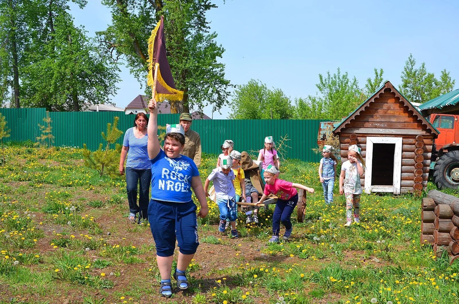 Село Костино Алапаевский район. Село Костино Свердловская область. Музей Костино Алапаевский район. Деревня Костино школа.