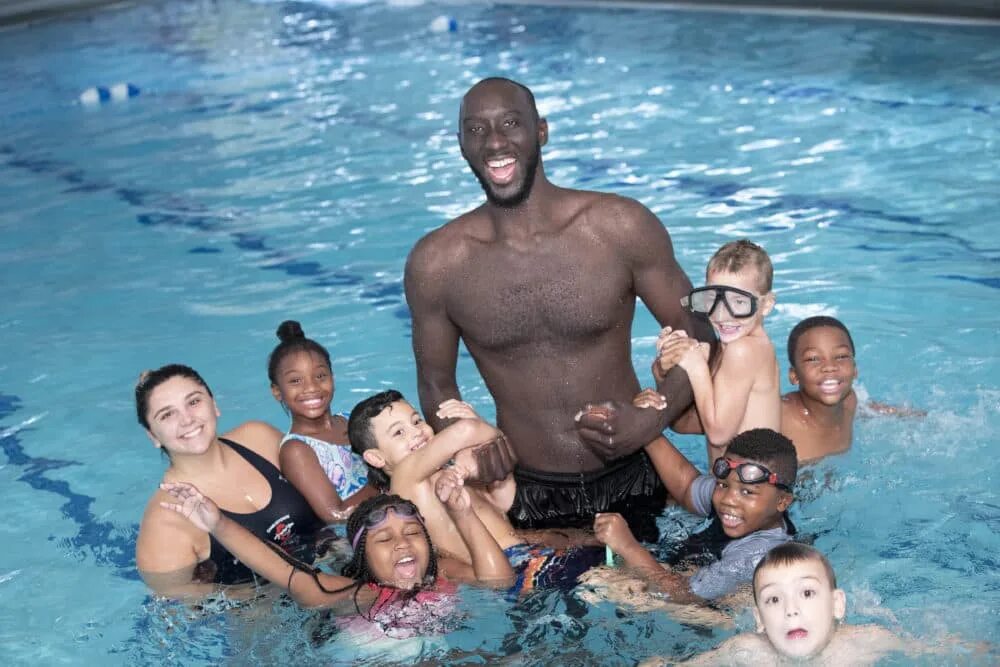 He will swim. Фото boys Pool. Family Pool. Guys in Pool. Boy Xavier Pool Swim.