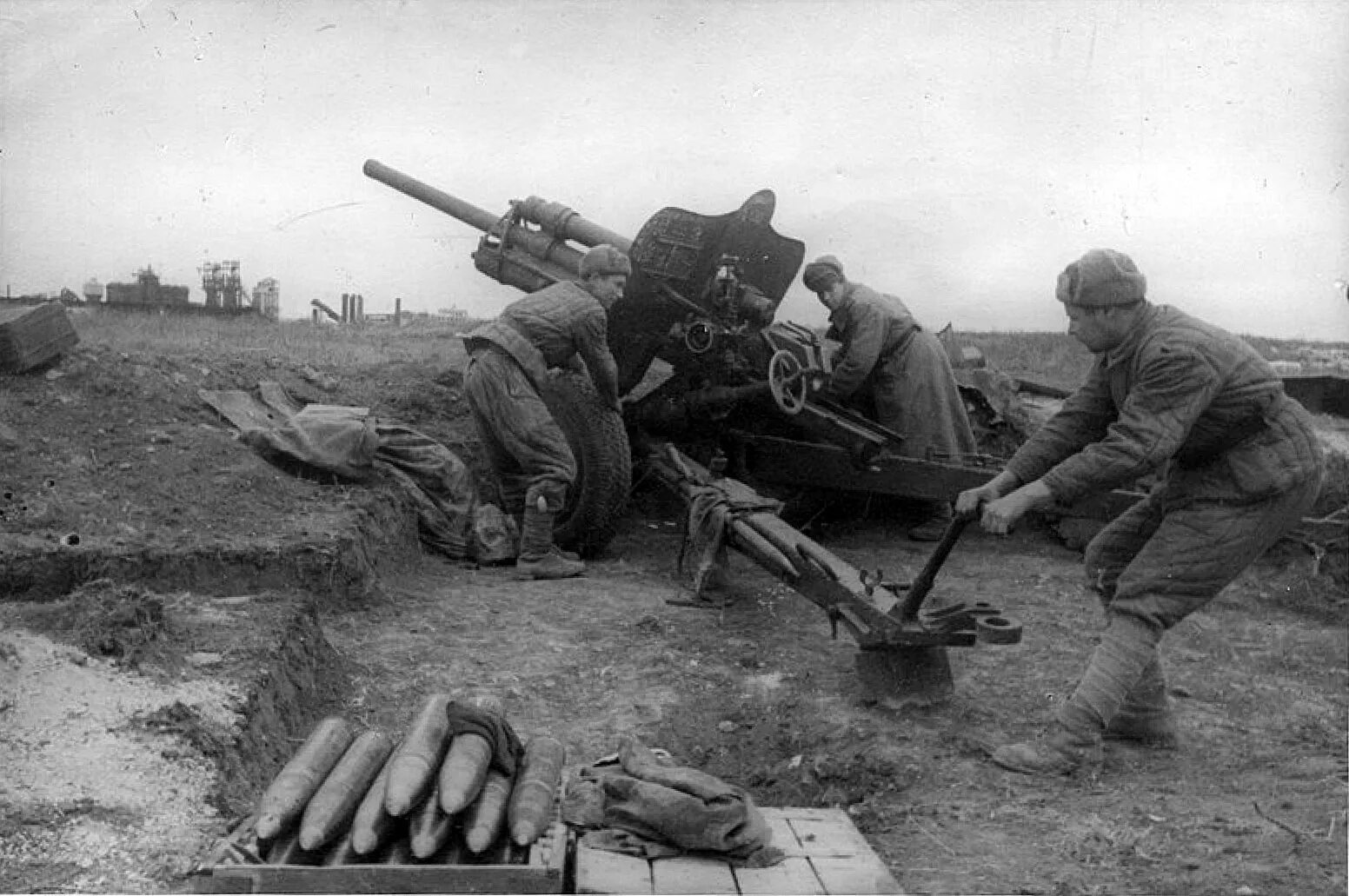 Прошел великую отечественную. Танкисты вов 1943 год. Великая отечественная война длилась 4 года. Прошел великую отечественную. Великий отчество войны 1941-1945.