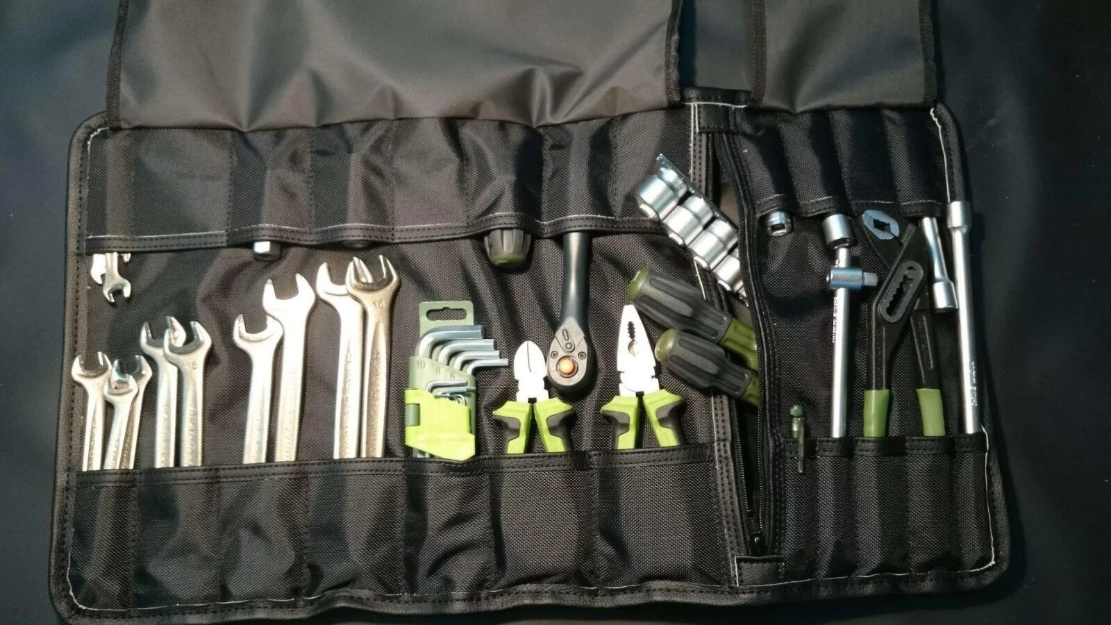 L tools. Tool Roll сумка для инструмента. Сумка скрутка для инструмента дело техники. Сумка скрутка для инструмента TOOLROLL s750 Pro скатка размер 37х70х8см. Органайзер для инструментов ОИ-1, 40 карманов (580х340 мм), «Алмаз» TDM.