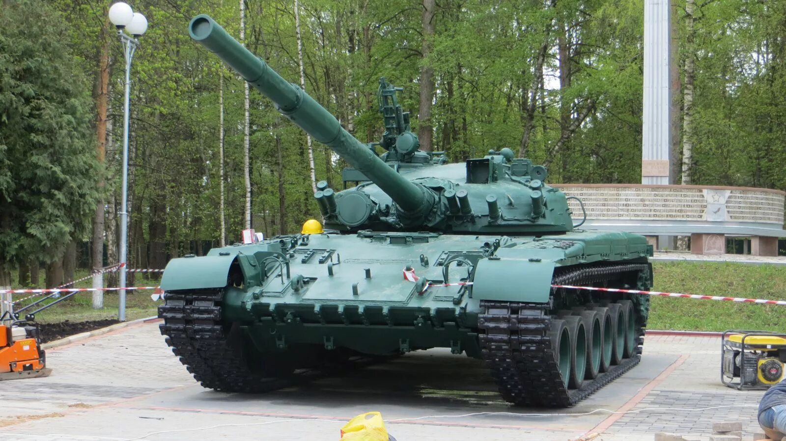 66 т 8. Танк т80. Т-80у башня. Т-80бвм. Танк т-80б.