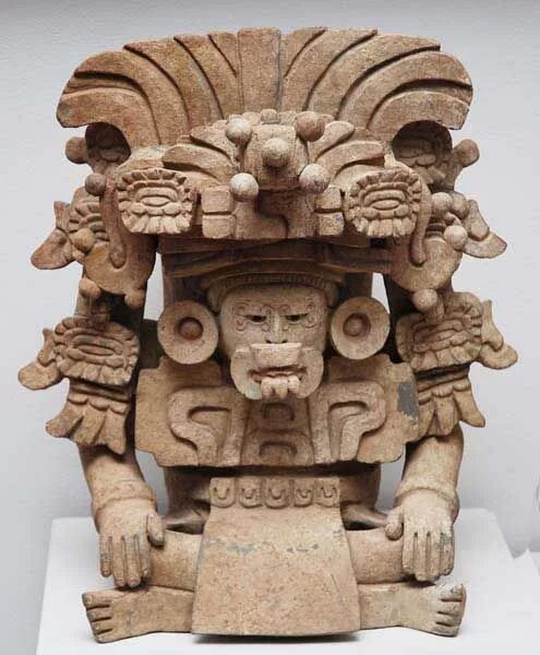 The enitanc maya lived in three