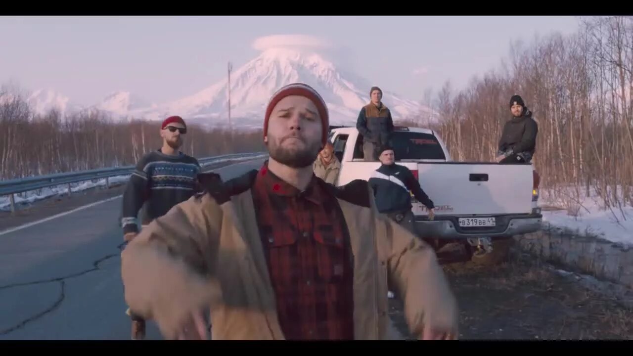 Корж в горах. Корж горы по колено слушать. Макс корж поход. Макс корж горы. Корж горы по колено слушать.