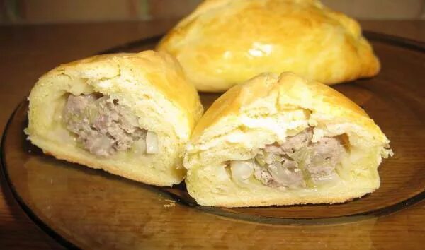 Караимские пирожки с мясом, тесто хрустит, а начинка объедение: рецепт с фото по