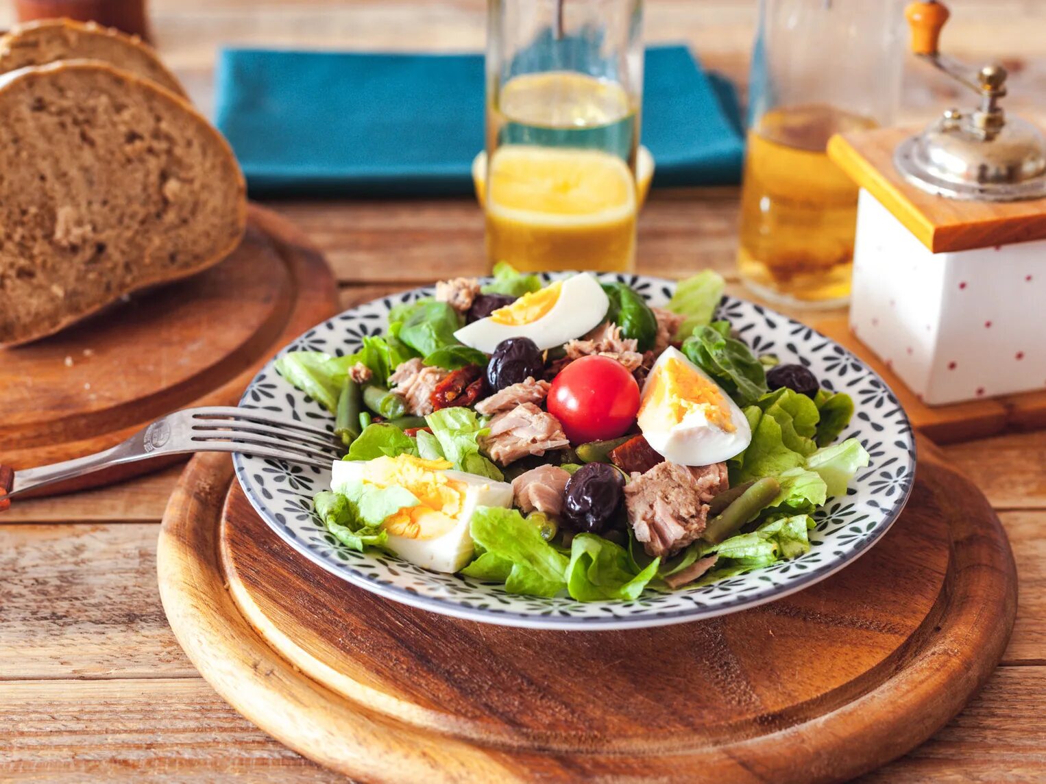 классический с тунцом