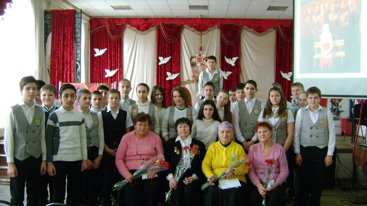 Школа метелева тюмень. Школа 58 томск. Школа 60 курск. 58 школа королева. Школа 58 краснодар.