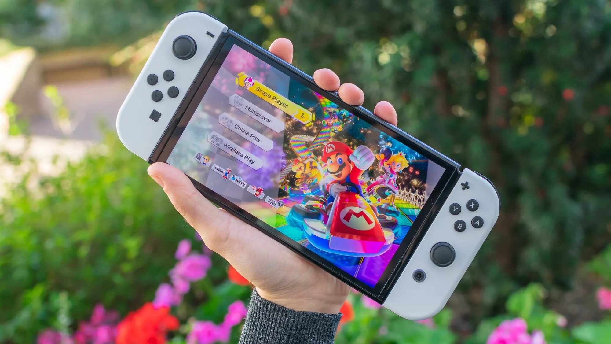 Nintendo lite oled. Нинтендо свитч олед 64 ГБ. Игровая приставка Nintendo Switch OLED 64 ГБ, Splatoon 3 Edition. Комплект Nintendo Switch OLED. Nintendo Switch OLED комплектация.