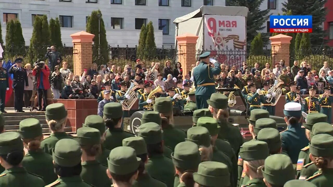 Парад в йошкар оле 9 мая 2024. Парад победы 9 мая 2023 йошкар-ола. парад йошкар ола. парад 9 мая. парад победы в марий эл.