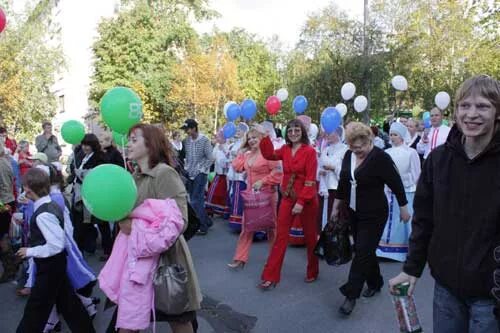 9 сентября 2009 год. 1 сентября 2009. хромая лошадь пермь сейчас. 9 сентября 2009 год. «хромая лошадь» в перми - 156 жертв.