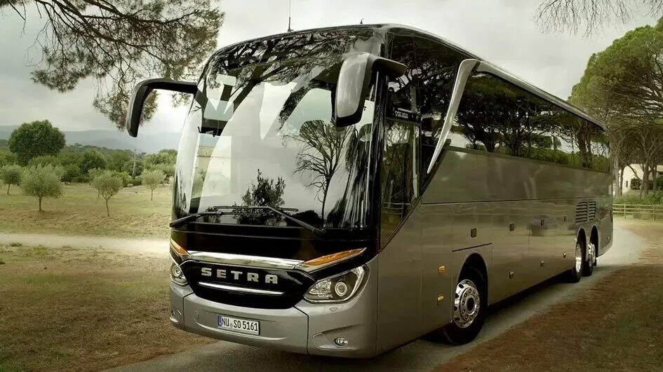 Авито туристические автобусы. Mercedes Setra. Автобус Мерседес сетра. Setra Bus 2023. Setra s215hd с прицепом.