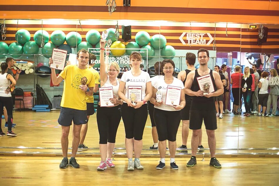 окридж фитнес обнинск персонал. фитнес обнинск. окридж бассейн обнинск. ссср обнинск расписание. окридж фитнес тренажеры.