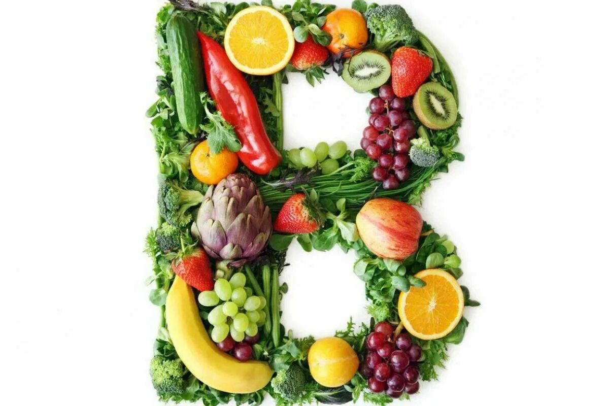 Буквы из овощей и фруктов. Витамины в овощах и фруктах. Витамины в фруктах. Что такое витамины. Вся еда а4