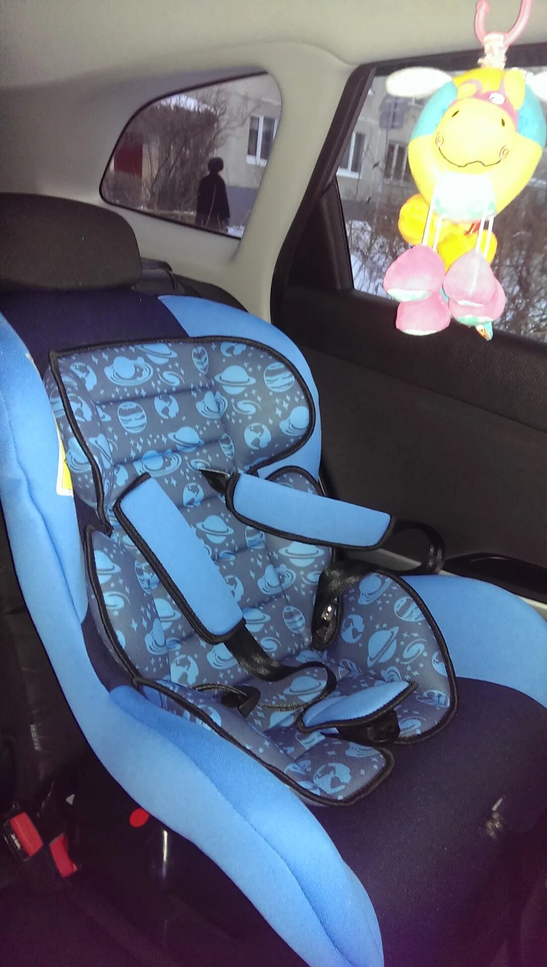 Установка автокресла leader kids. Leader Kids Галеон автокресло. Автокресло leader Kids изофикс. Lider Kids автокресло 22-26. Leader Kids Rally автокресло как крепить.