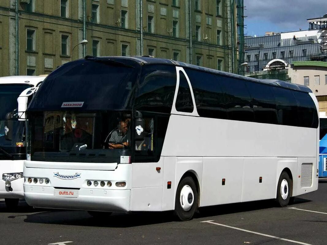 Школа 1574 москва. Неоплан 1999. Школа 516 москва зюзино учителя. Школа 1574 лесной переулок. Неоплан n516shd.