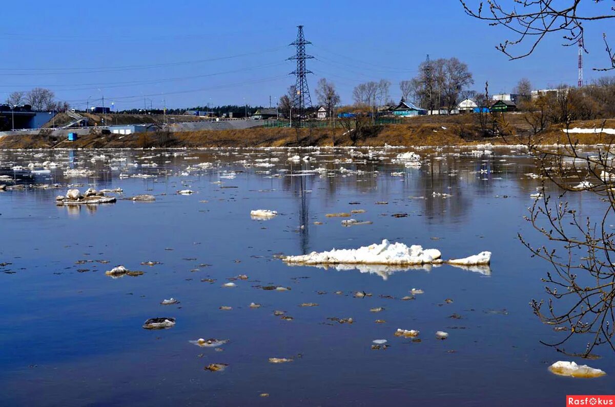 Ледоход в твери