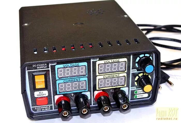 Двухканальный лабораторный блок питания. Лабораторный блок питания 5а двухканальный. Nge 102. Многоканальный источник питания. Двухканальный источник питания.