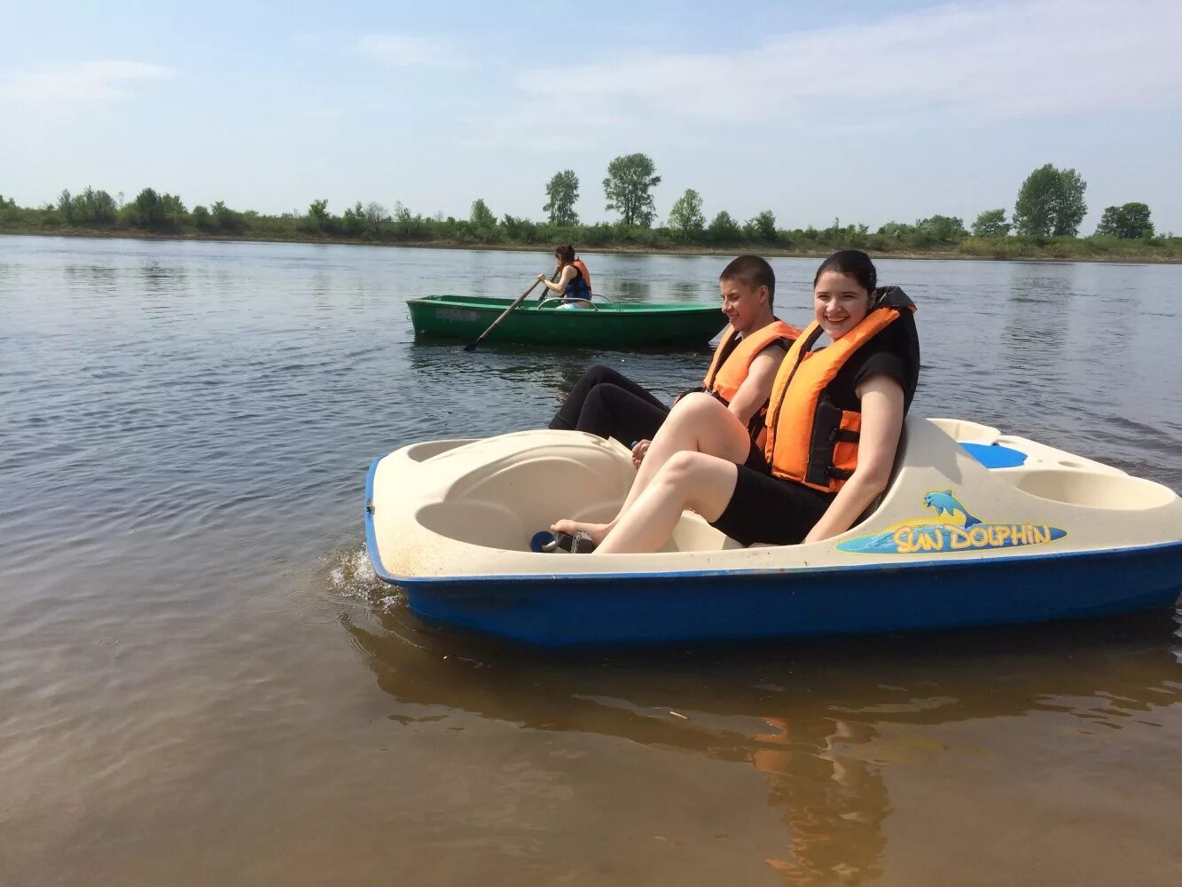 прыжок с веревкой нижний новгород. активный отдых в нижнем новгороде. катамараны омск зеленый остров. сплав река лух речная одиссея. сплав на сапах по реке.