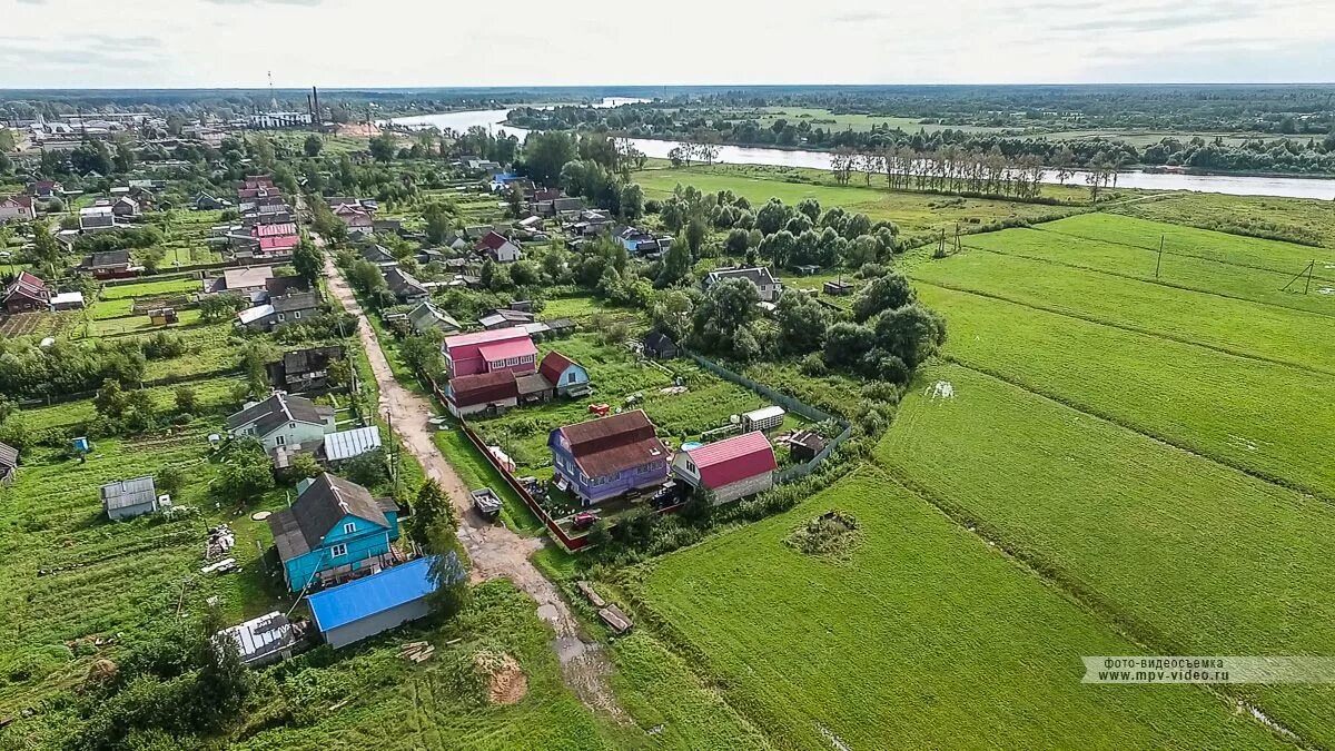 Новгородская область парфинский район деревня. Парфино Новгородская. Новгородская область п Парфино. Деревня Парфино Новгородской области. Деревня городок Парфинский район.