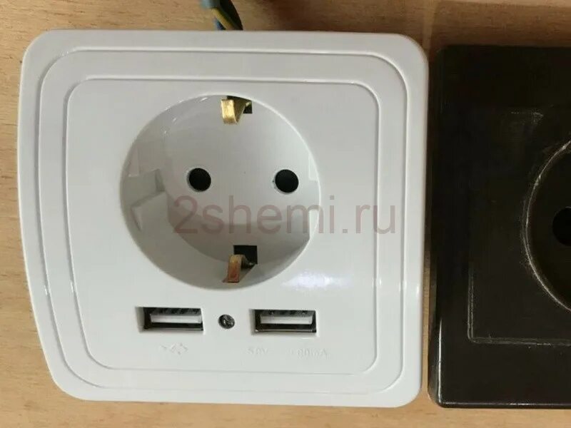 Расключение розетки с юсб. Розетки с usb как подключить. Схема подключения розетки шнайдер с заземлением. Розетки с usb как подключить. Подключение usb розетки схема кабель.