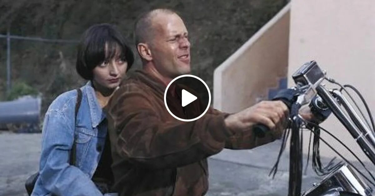 He dead перевод. Zed Dead Baby. Zed is Dead Baby Zed is Dead. Zed Dead Baby Zed Dead. Брюс Уиллис , Zed's Dead Baby.