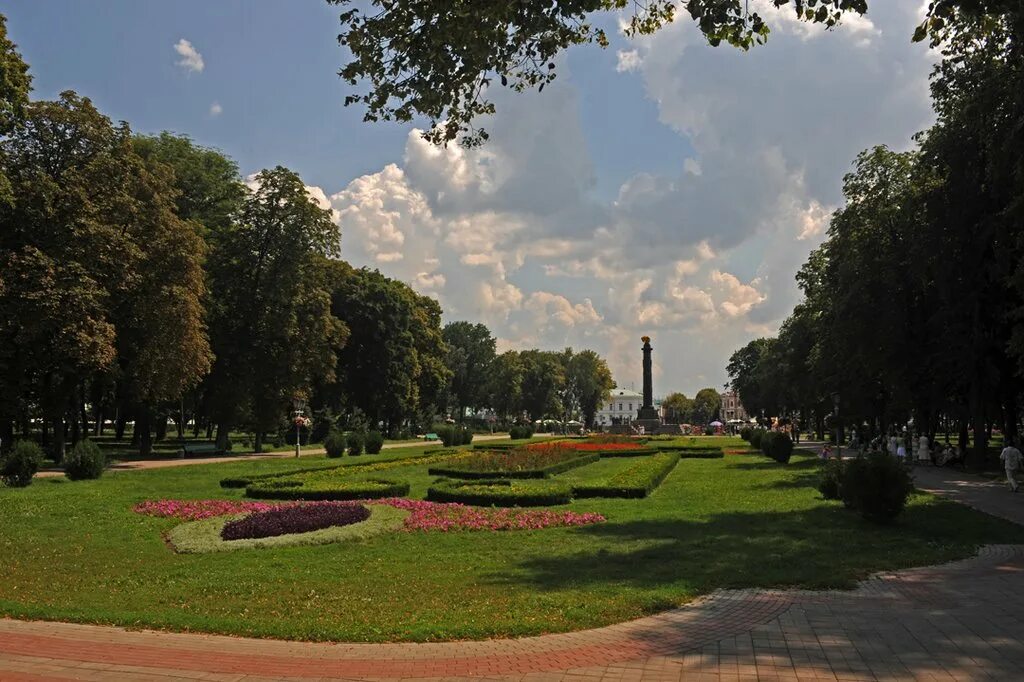 полтава кафедральный собор. полтава площадь. полтава корпусный парк. украина полтава достопримечательности. места полтавы.