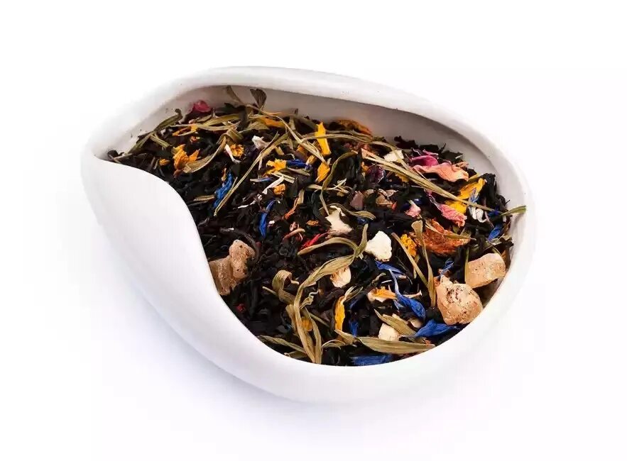 Чай с васильком. Чай черный с чабрецом 500 гр.. Черный ароматизированный чай. Чай черный индийский. Черный чай с васильком.
