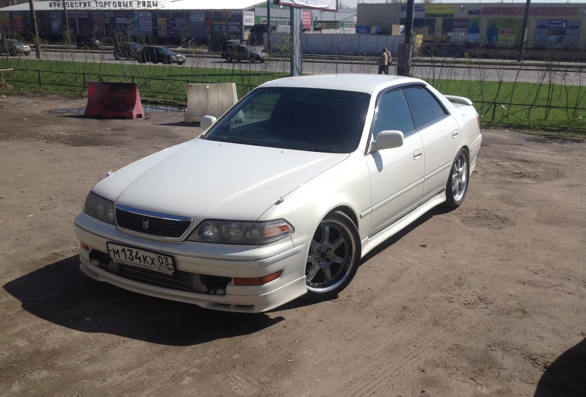 Mark tourer v. Toyota Mark 2 Tourer v. Tourer v 2,5 Toyota Mark.