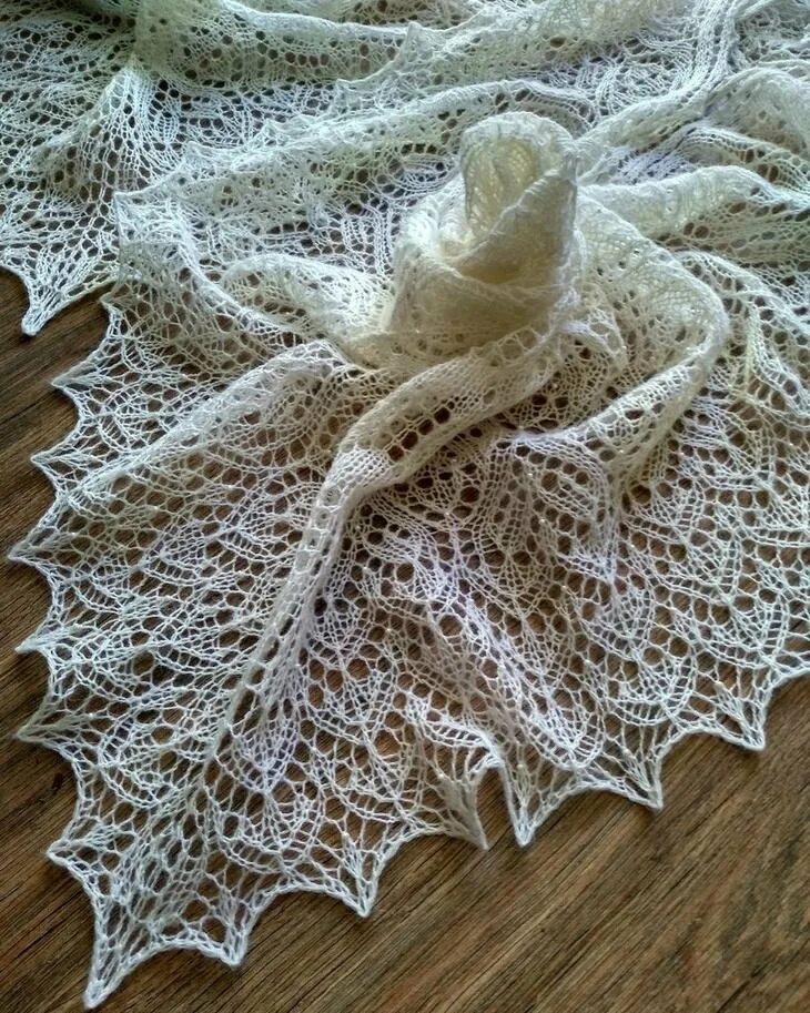 Шаль ясмин паутинка. Узоры на паутинки. Паутинки связанные спицами. Шаль ясмин паутинка. Ажурный оренбургский оренбургский пуховый.