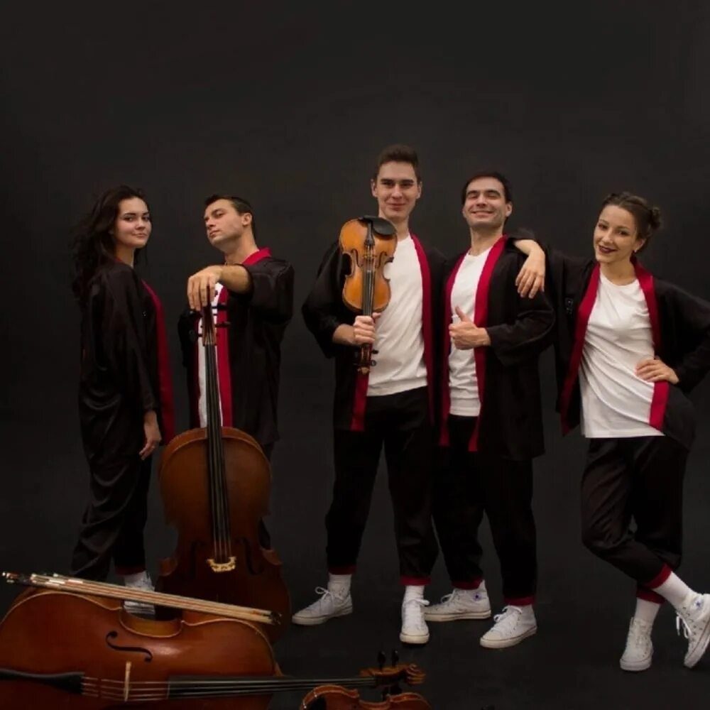 Atomic cellos мировые рок. Atomic cellos: мировые рок-хиты на виолончелях. atomic cellos группа. atomic cellos.ансамбль виолончелей. atomic cellos санкт петербург.