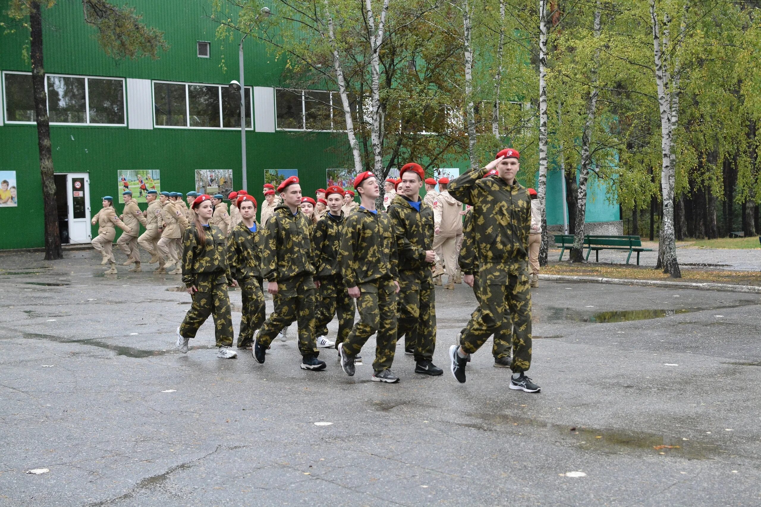 Военно-спортивная игра орленок. Президентские спортивные игры 2018 орленок. Орлёнок военно-спортивная игра старшеклассников. Президентские состязания орленок 2001. Военная игра орленок.