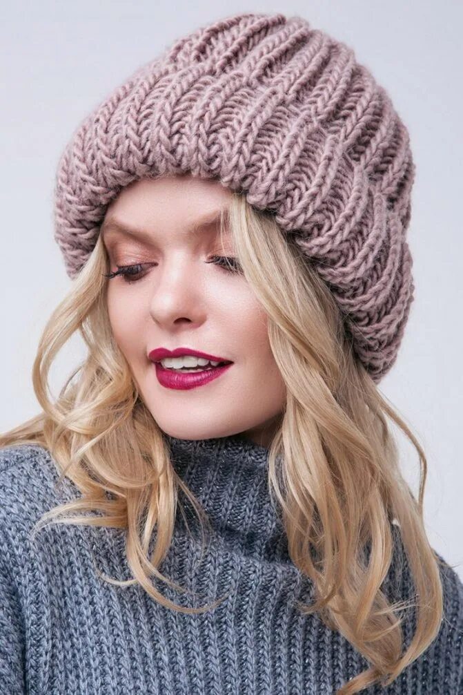 шапка крупной вязки. варежки ализе пуффи. шапка крупная вязка. шапка крупной вязки. шапка зимняя крупная вязка женская.