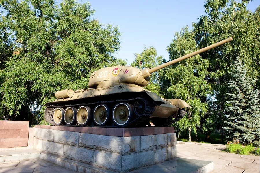 Победа харьковская область. Город красноград украина. красноград харьковская область. красноград харьковская. красноград танк.