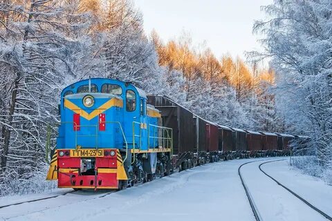 Тепловоз на пути