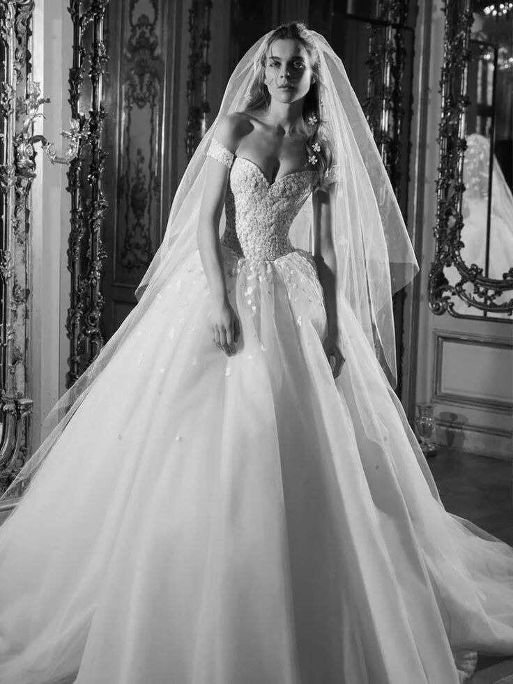 Эли Сааб Свадебные платья 2022. Elie Saab Свадебные платья 2022. Эли Сааб Свадебные платья 2020. Elie Saab Свадебные платья 2023