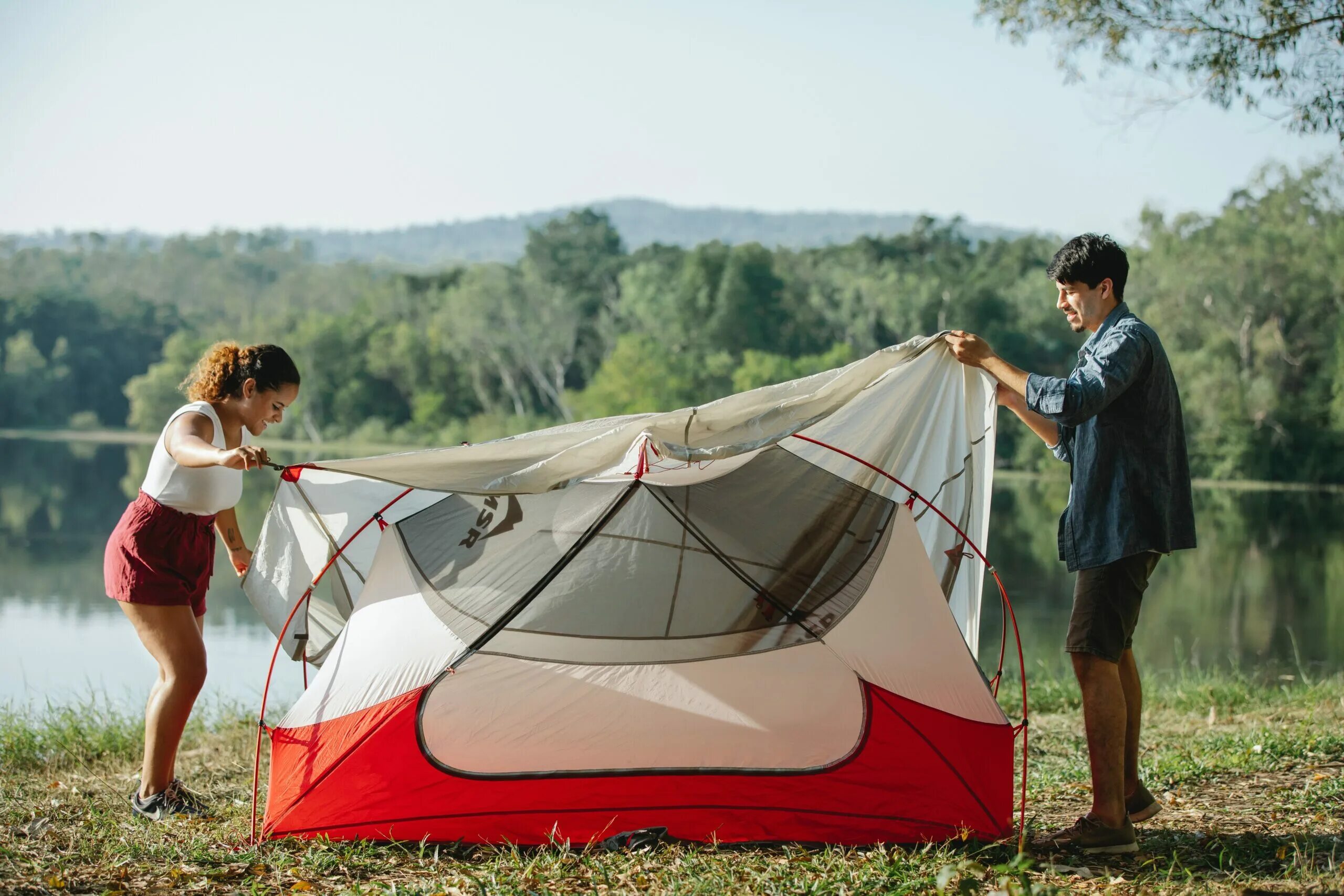 Set up a Tent. Палатка es 134 (es 44) - 5 person Tent. Tent 1907. Питч кемпинг.