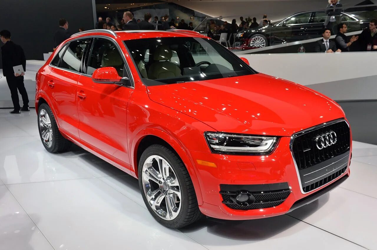 Audi q3 2014. Audi q3 2015. ауди q3 красная. audi q3 2025 красная. ауди ку 3 красная.
