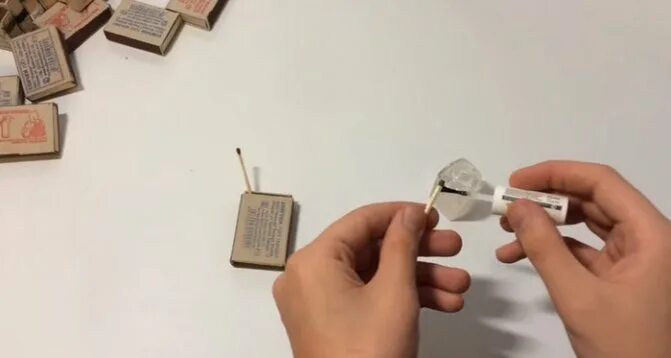 Можно ли использовать просроченный лак. Лак для спичек. взрывоопасны ли головки от спичек. как пользоваться спичечным ключом. можно ли использовать лак для ногтей с истекшим сроком годности.