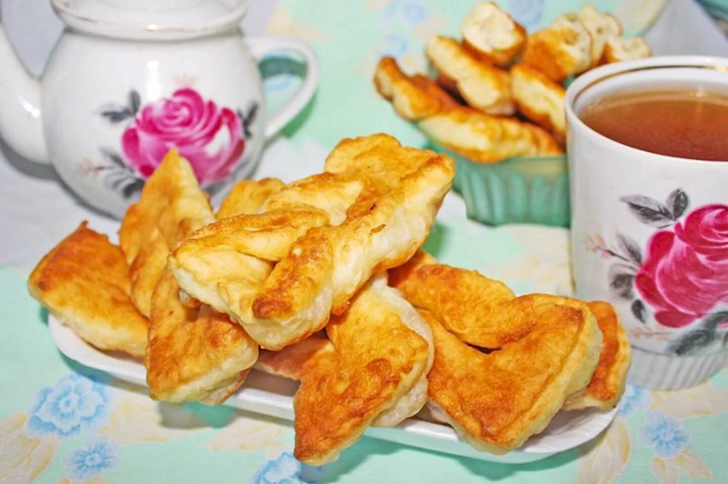 КРЕБЛИ НА КЕФИРЕ - АРОМАТНЫЕ, ПЫШНЫЕ И О-О-О-ЧЕНЬ ВКУСНЫЕ! (mit Bildern) Rezepte