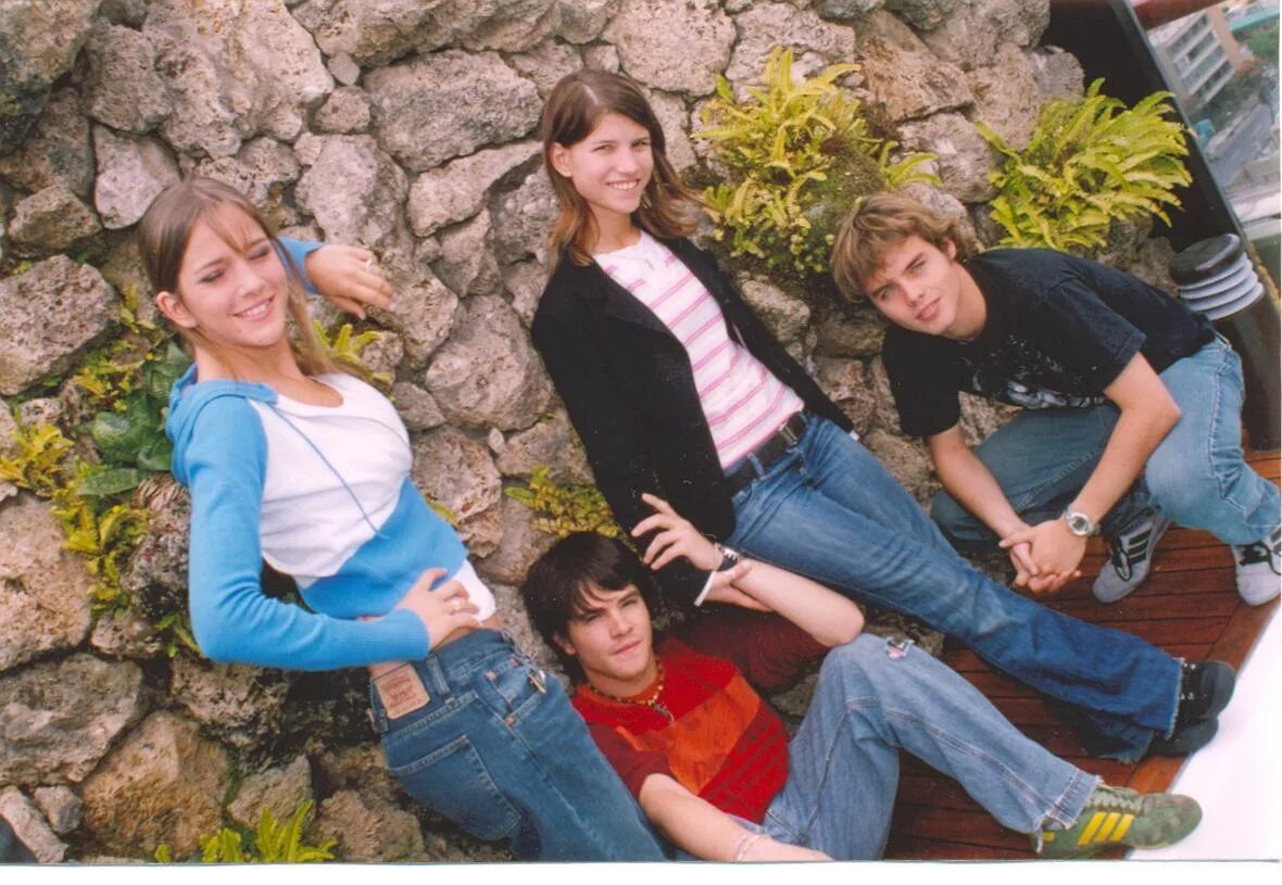 Нидавеллир мятежный дух. Мятежный дух. группа erreway. камила бордонаба мятежный дух.