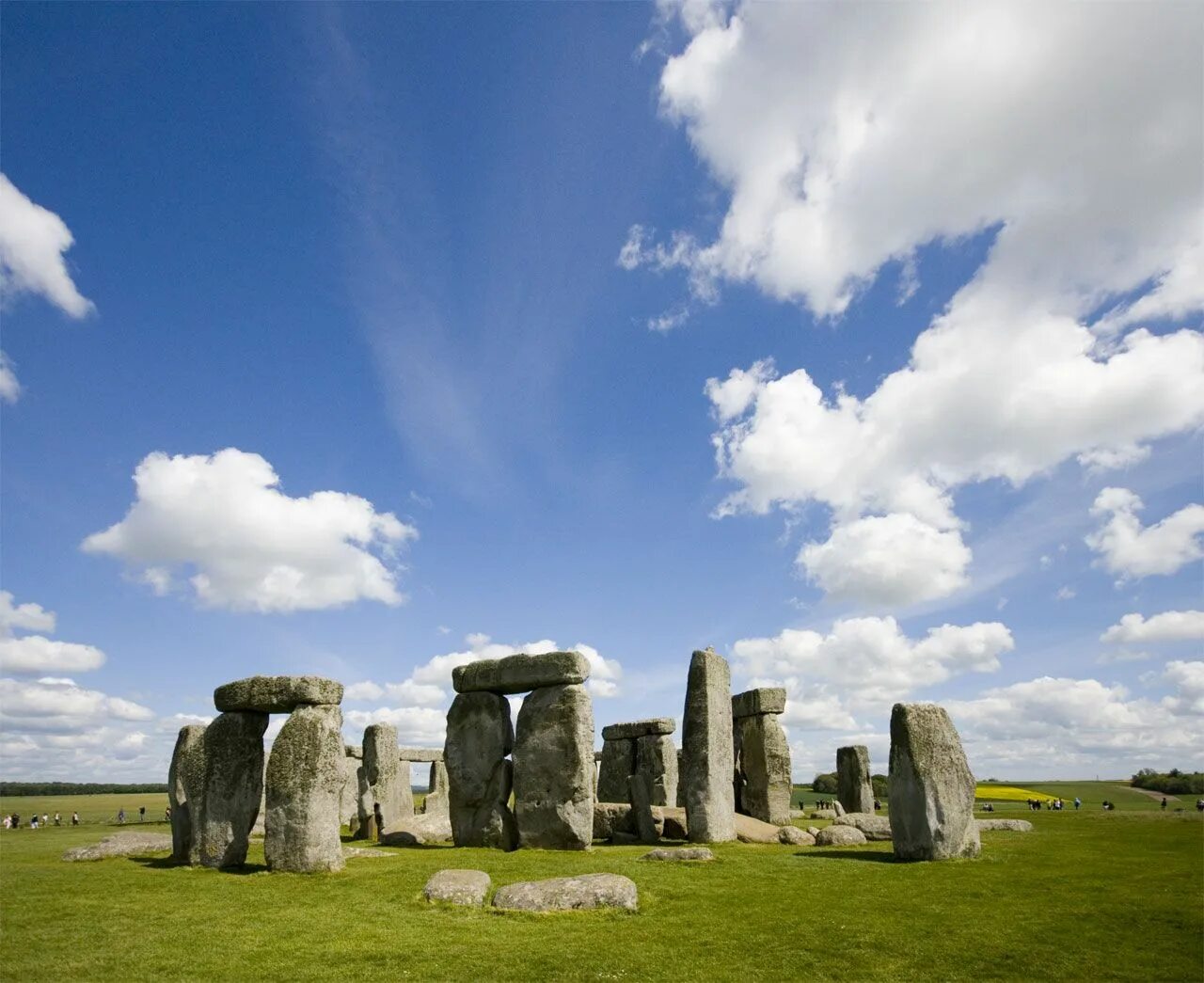 The famous stonehenge. Мегалиты Стоунхендж. Стоунхендж Великобритания. Стоунхендж (г. Солсбери). Стоунхендж всемирное наследие.