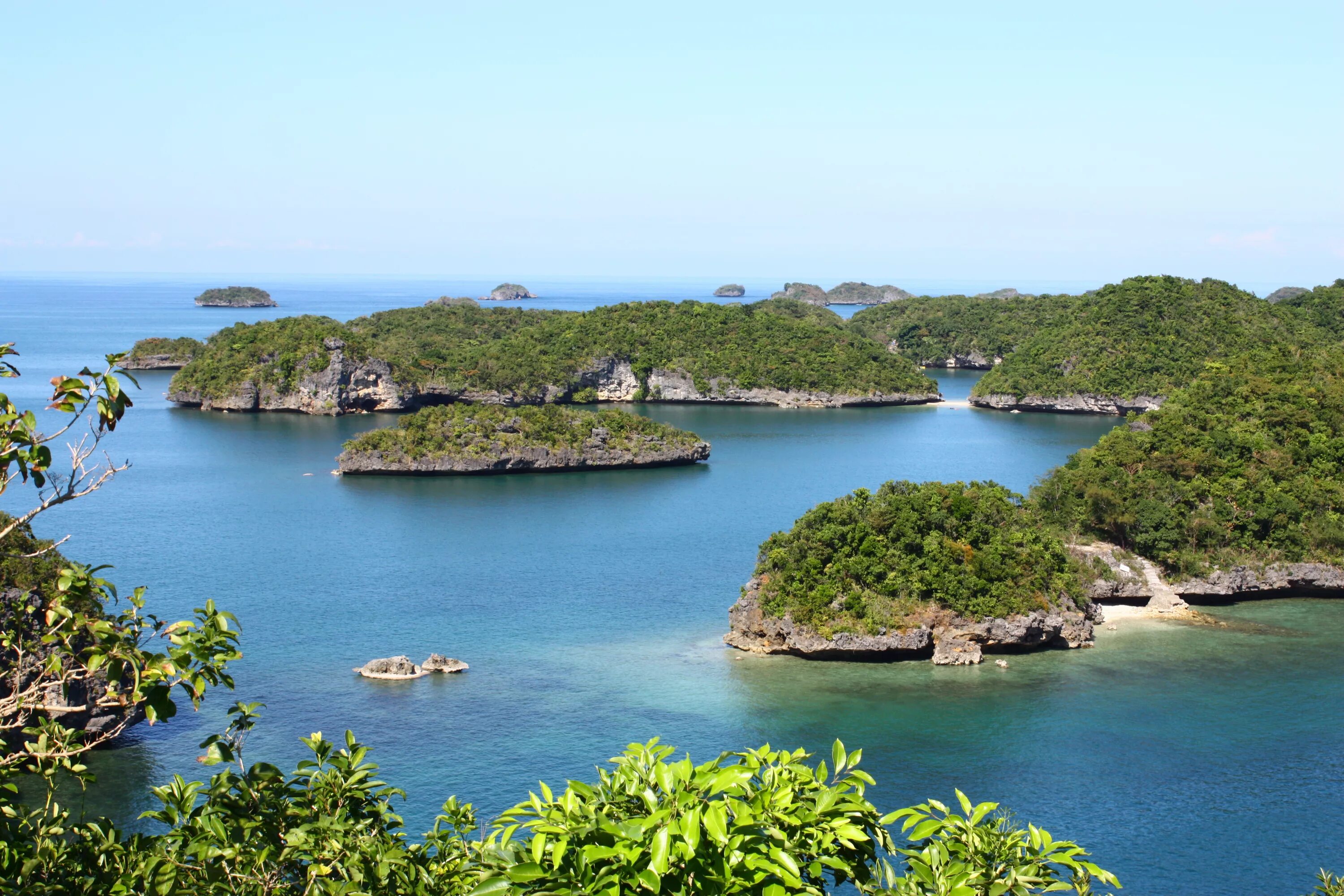 Площадь острова. Остров 100 на 100. Pangasinan филиппины. Остров 100 на 100. Филиппины природа.