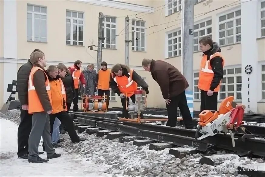 Железнодорожный техникум Калуга. Калужский филиал ПГУПС. Техникум железнодорожного транспорта (КТЖТ - филиал САМГУПС). Учебный полигон РЖД. Учебный центр подбельского