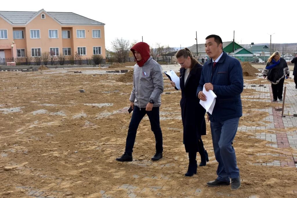 земледелие в забайкалье. сайт администрации поселка могойтуй. золотодобывающая спецтехника панно. хозяйство забайкальского края. александровка забайкальский край.