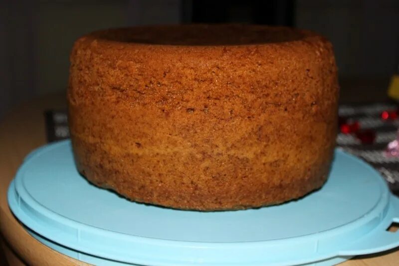 Бисквит в кольце без дна. Медовик в мультиварке. торт медовик в мультиварке. медовый бисквит в мультиварке. торт из бисквита в мультиварке.