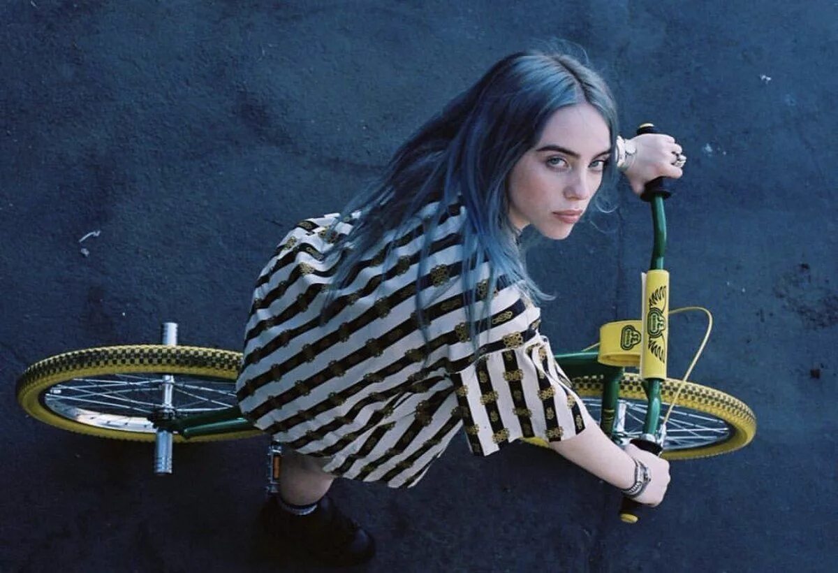 Billie eilish over. Билли Айлиш 2022. Билли Айлиш фотосессия 2023. Billie Eilish 2018.