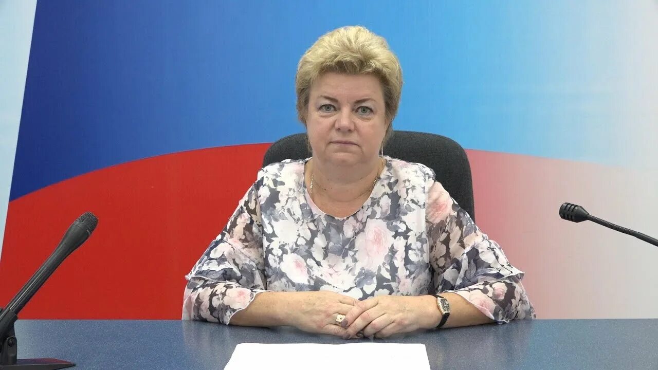 Управление образования города кузнецка. Начальник управления образования кузнецк. гороно кузнецк.