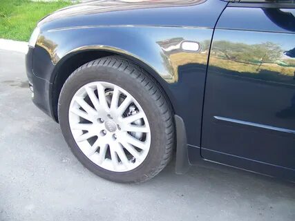Audi a4 брызговики