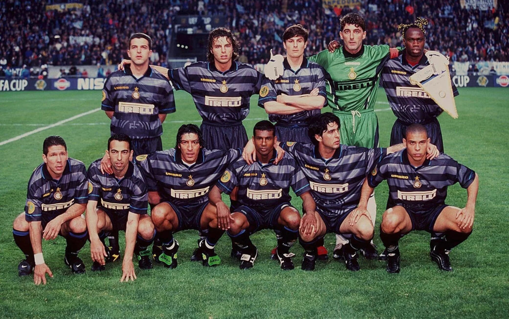 Уефа 1998. Интер Лацио финал 1998. ФК Интер состав 1998.