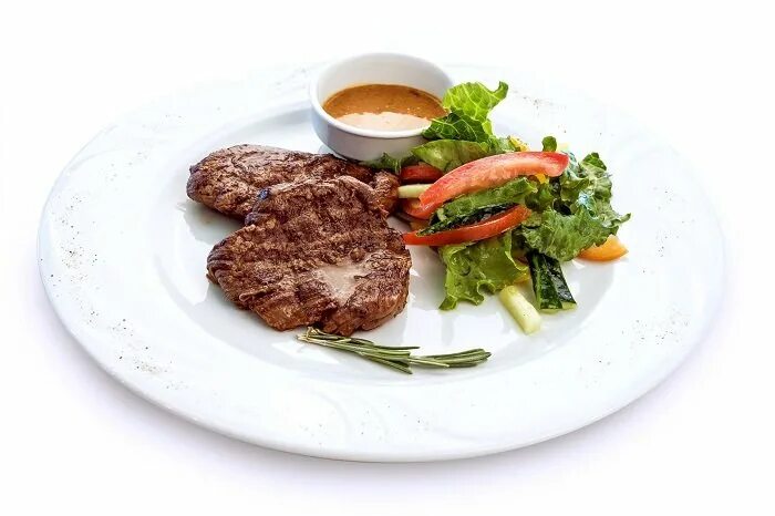 Говяжья вырезка ивлев. Стейк филе миньон телятина. Говяжья вырезка ивлев. Рибай филе миньон. Роаст биф.